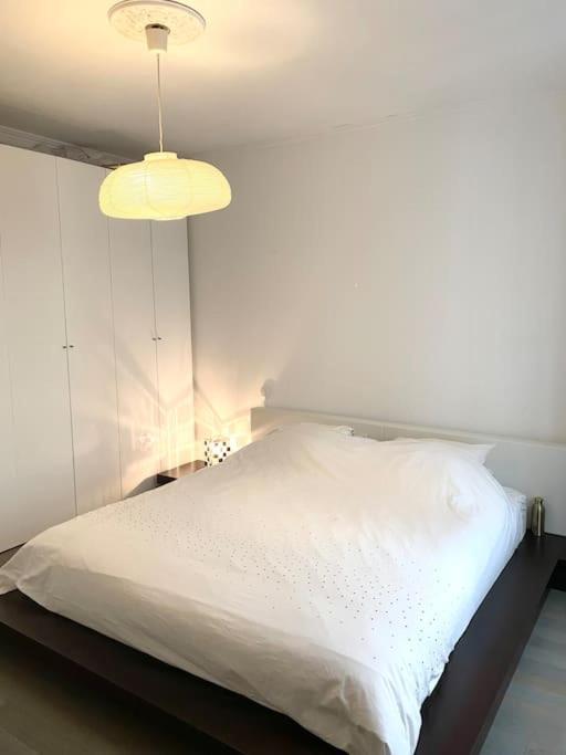 Superbe Appartement Batignolles Paříž Exteriér fotografie
